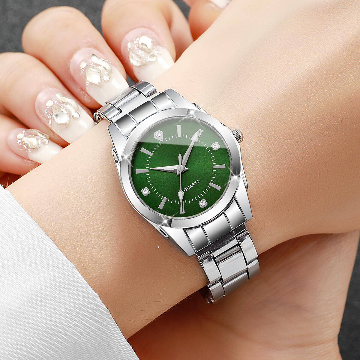 Роскошные женские часы со стра – обзор и цена Luxury Watch Safe